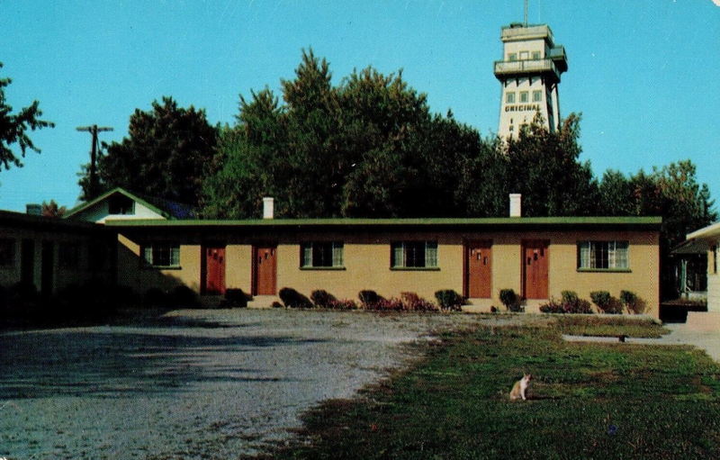 Irish Hills Motel - Vintage Postcard (newer photo)